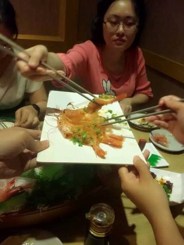 蒜蓉开背虾