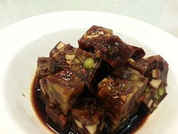 罗汉肉皮冻