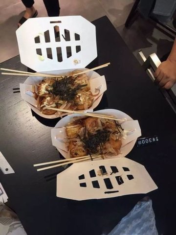章鱼小丸子