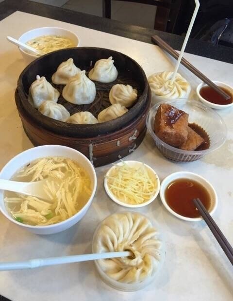 灌汤包