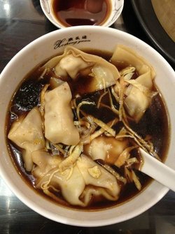 红汤馄饨