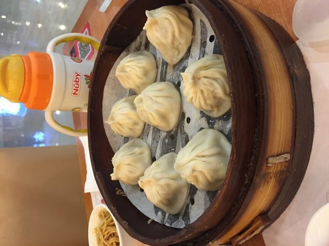 鲜肉小笼