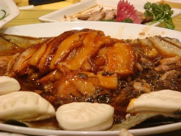 梅菜扣肉夹饼