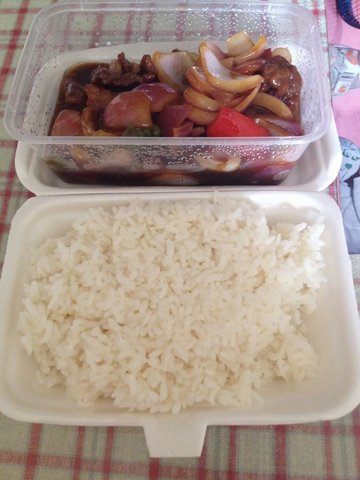 蚝油牛肉饭