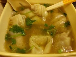玉米鲜肉馄饨