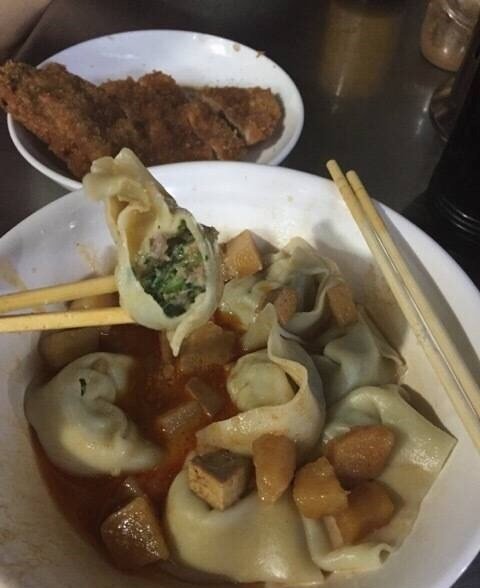 辣酱拌馄饨