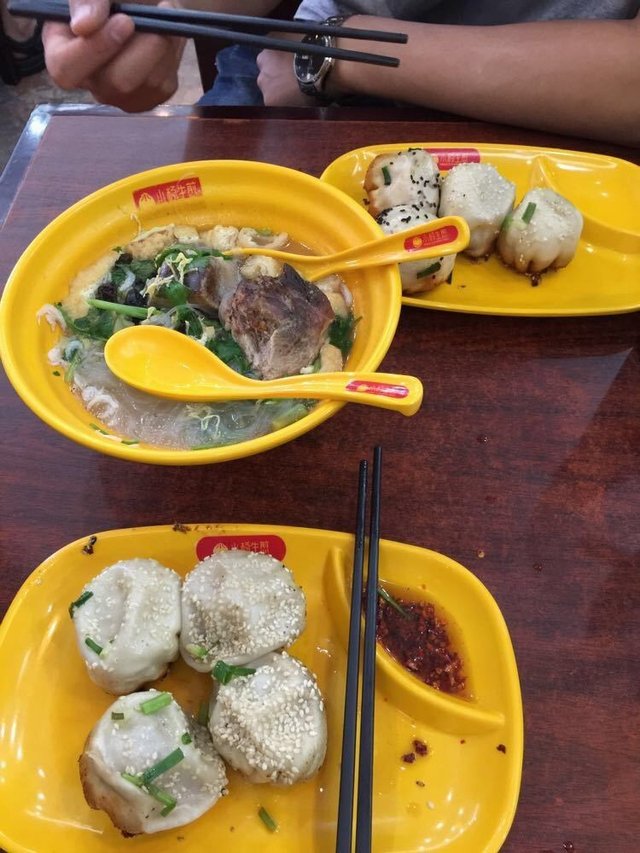 鲜肉生煎