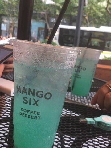 爽蓝柠檬汽水