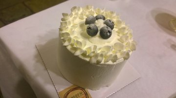 蓝莓戚风蛋糕