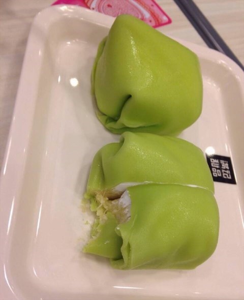 榴莲班戟 - 八佰伴的满记甜品)