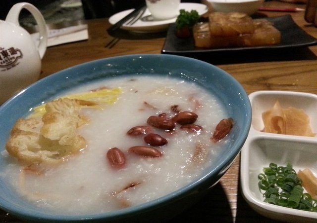 艇仔粥