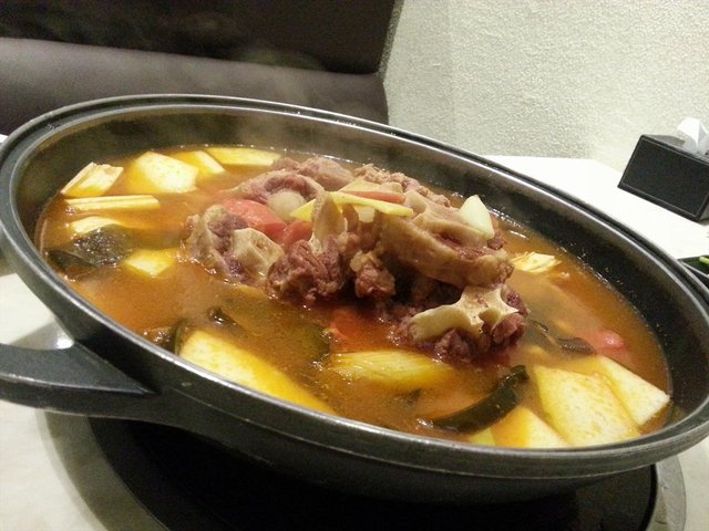 番茄牛尾锅