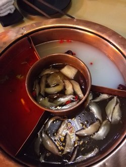 锅底