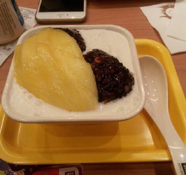 芒果白雪黑糯米甜甜