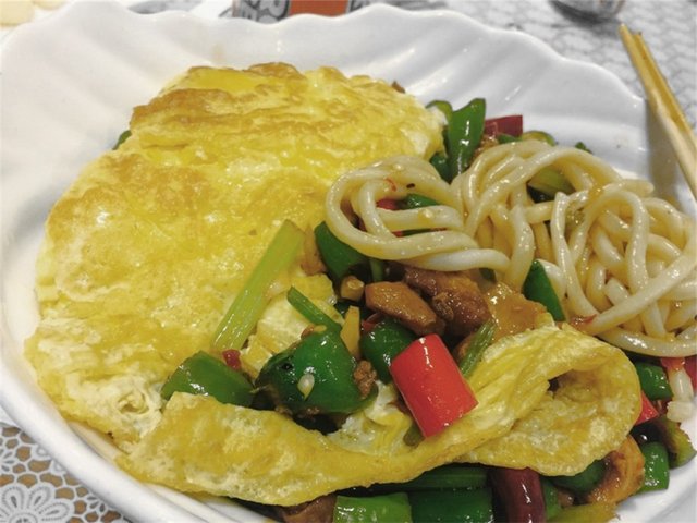 辣爆小公鸡面