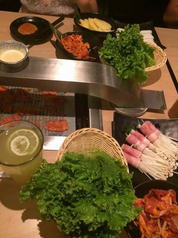 培根金针菇卷