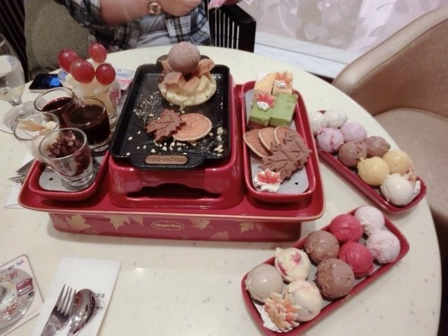 冰激凌火锅