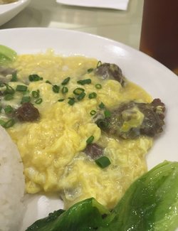 滑蛋牛肉饭