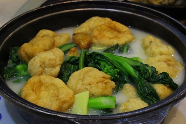 鱼腐杂蔬煲
