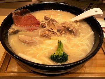 老汤鸭肉煨面