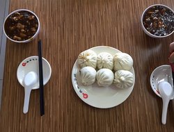 猪肉大葱包子