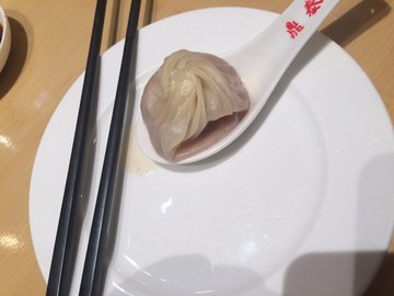 灌汤笼包