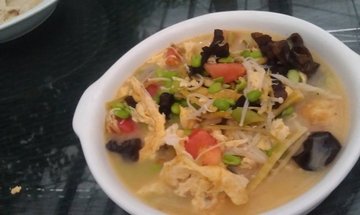 黑木耳炒笋毛豆