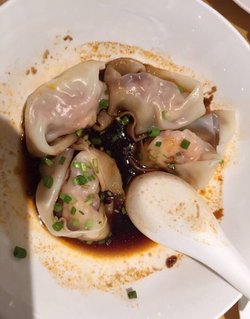 红油抄手