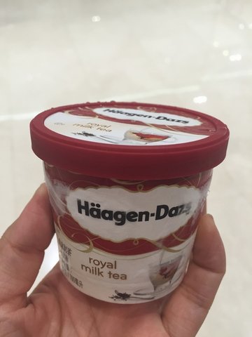 小杯冰淇淋