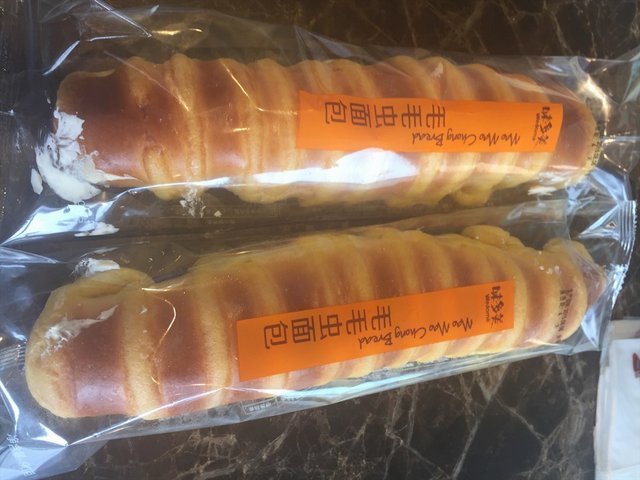 毛毛虫面包