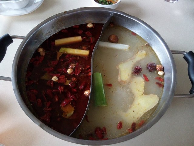 鸳鸯锅