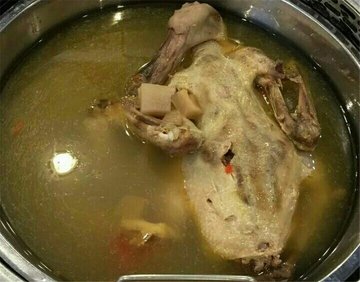 酸萝卜老鸭汤