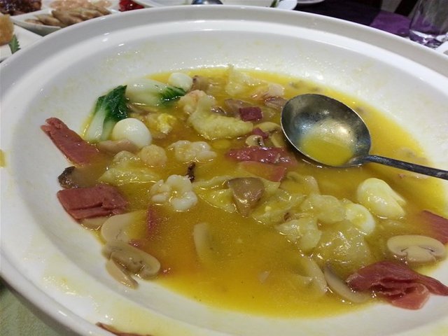 鲍汁鱼丸