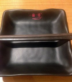 餐具