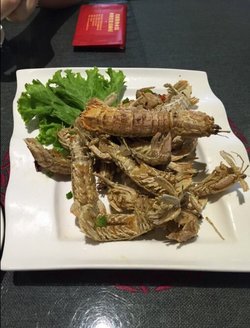 椒盐赖尿虾