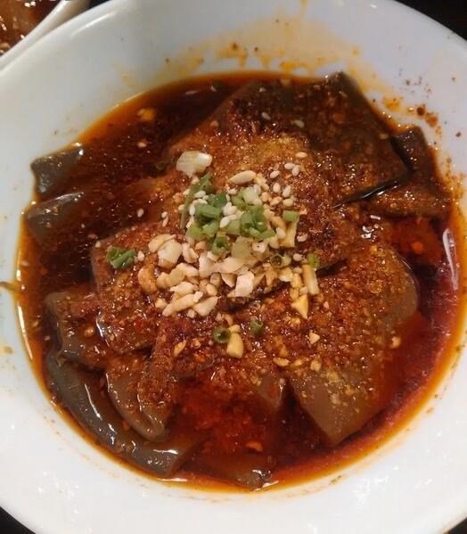 冒鸭血