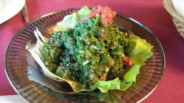 塔布里沙拉