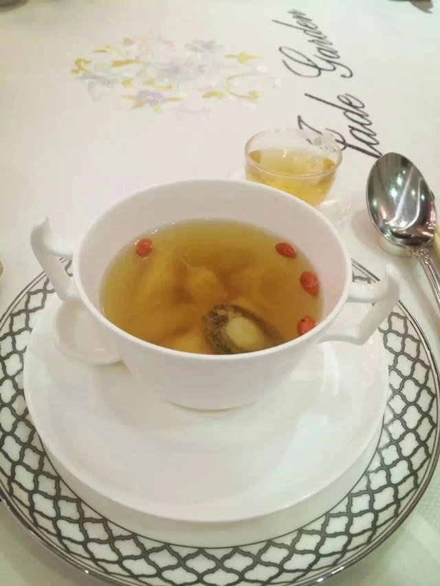 鲜鲍珍菌汤