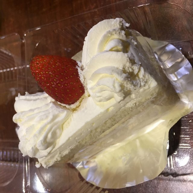 鲜奶蛋糕  14元