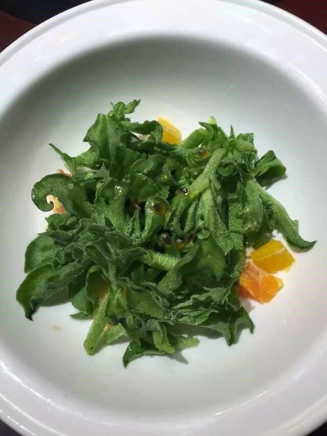 两拌苦菊