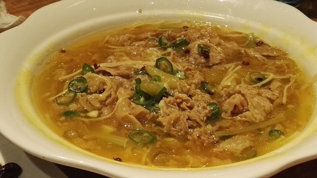 酸汤肥牛