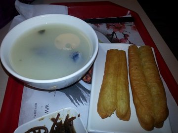 皮蛋瘦肉粥套餐