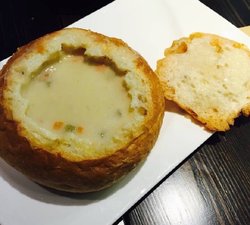 面包蛤蜊汤