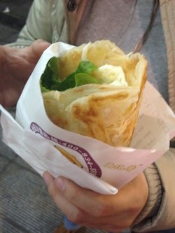 鸡蛋手抓饼
