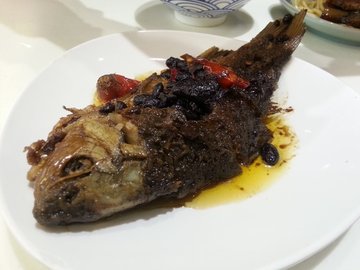 豆豉鲫鱼