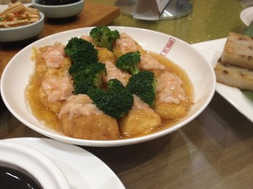 鲍汁扒豆腐