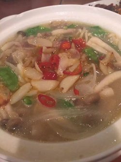 海鲜杂菌汤