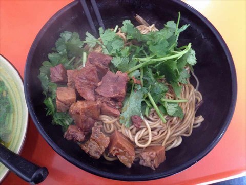 红烧牛肉拌面 - 打浦的香阁丽面馆)