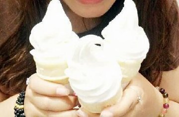 圆筒冰淇淋