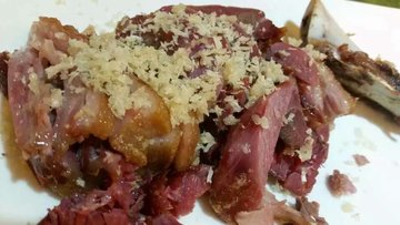 香酥咸蹄